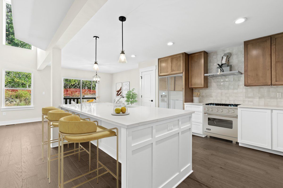 7842 Trailside Court