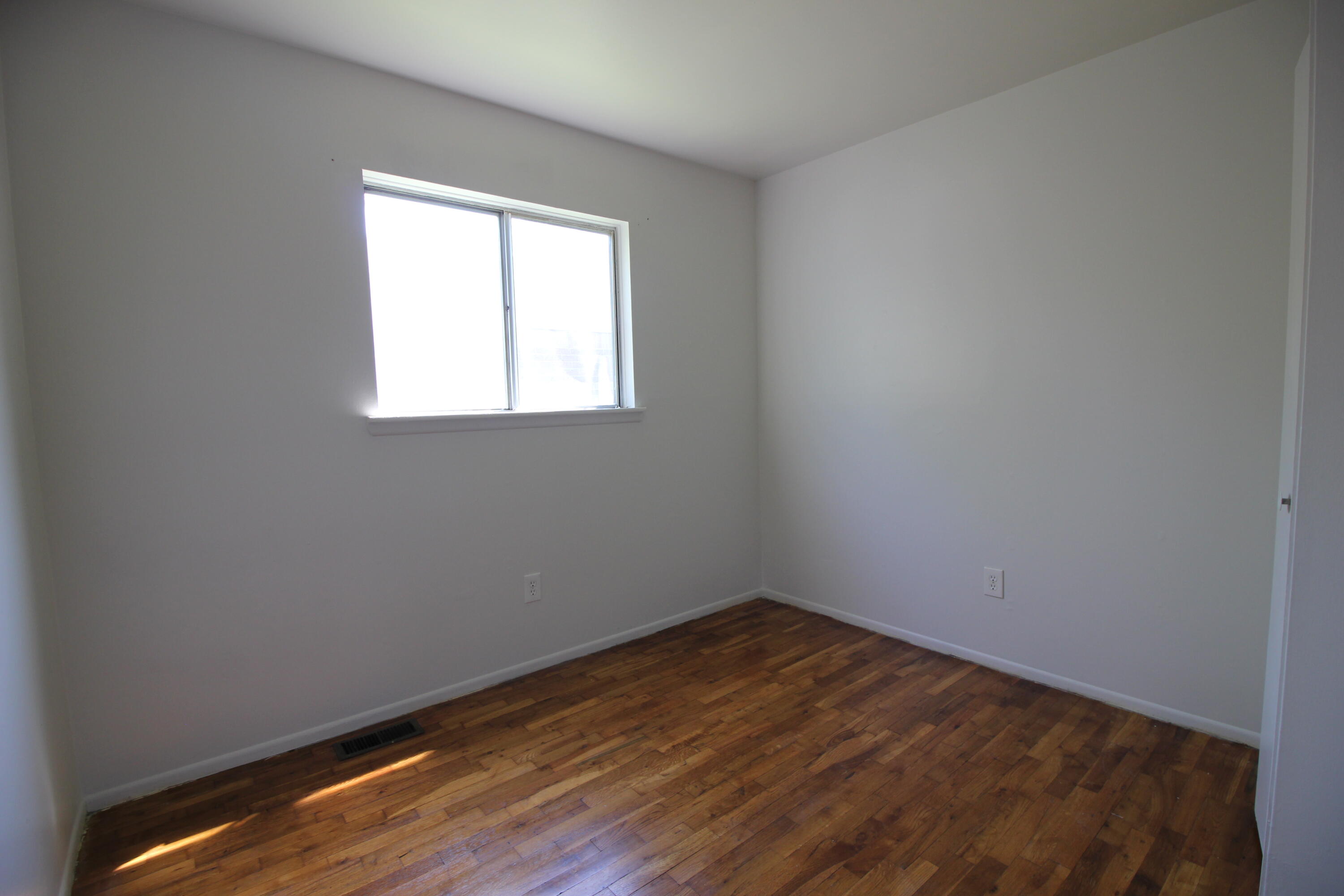 34740 Beaconsfield Street