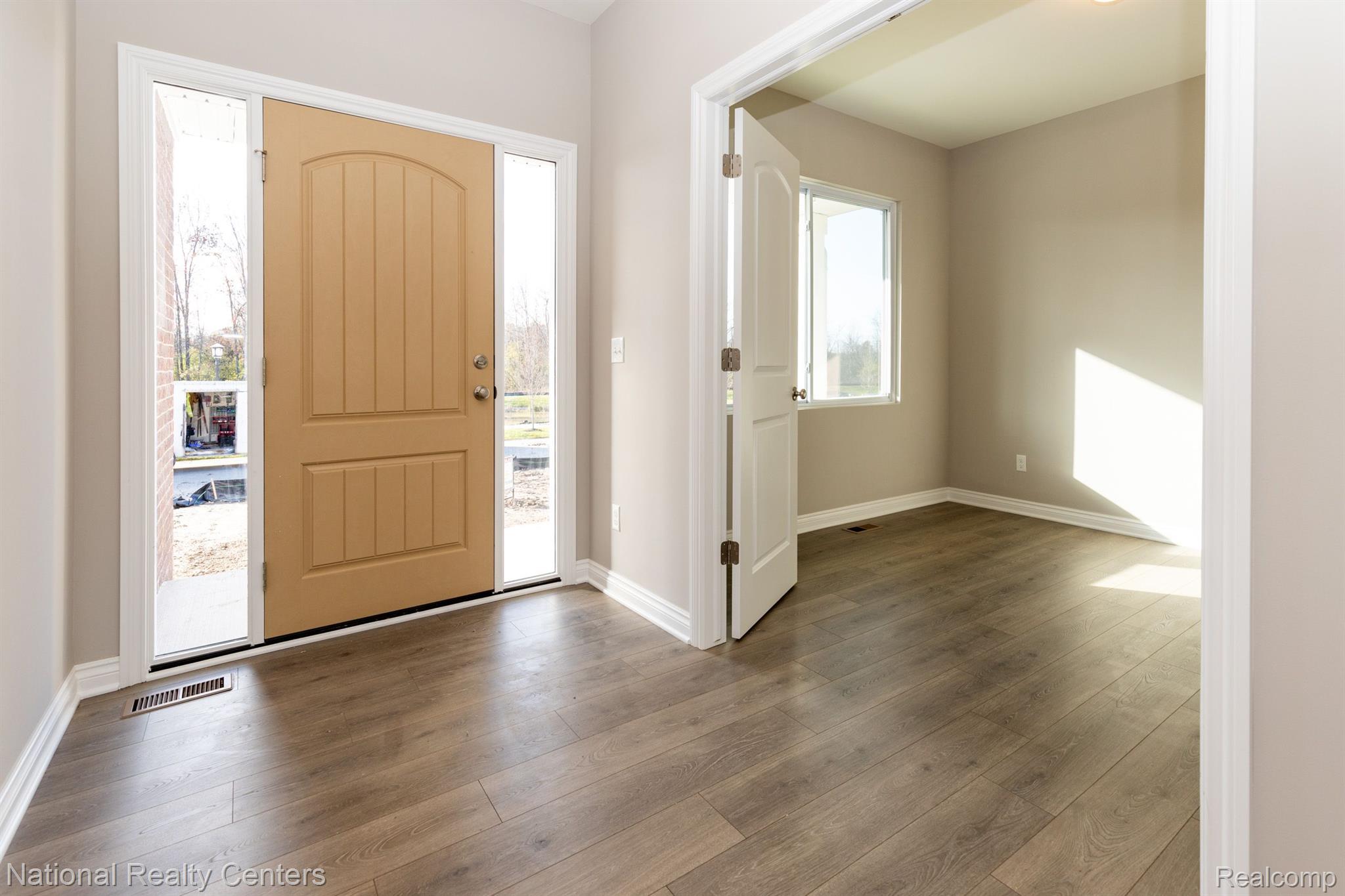 5583 Morgan Lake Drive