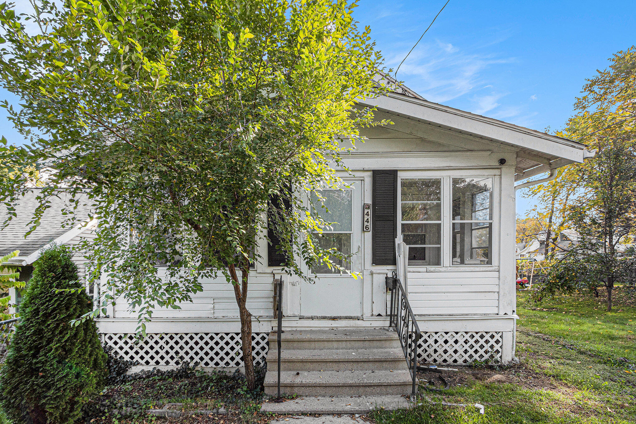 446 N 24th Street N