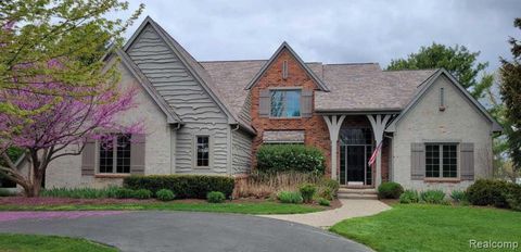 768 Shrewsbury Drive Village Of Clarkston City MI 48348