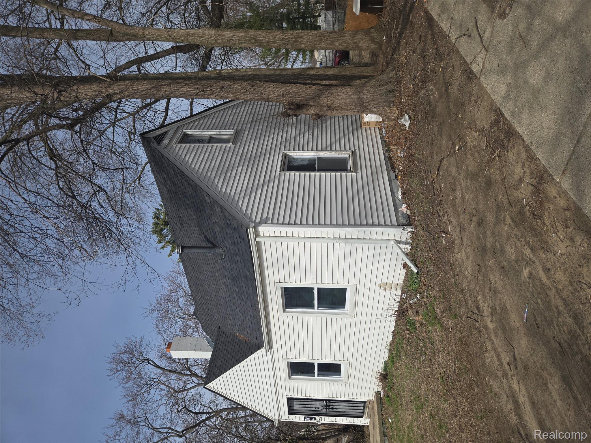 18101 Cornwall Street