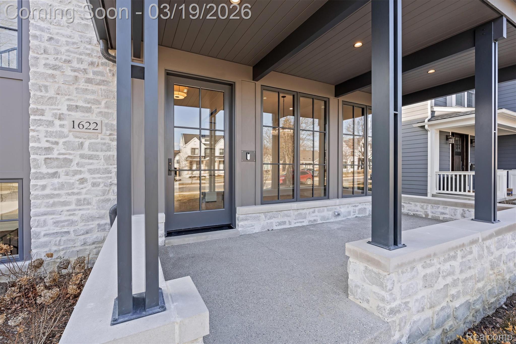 1622 Stanley Boulevard