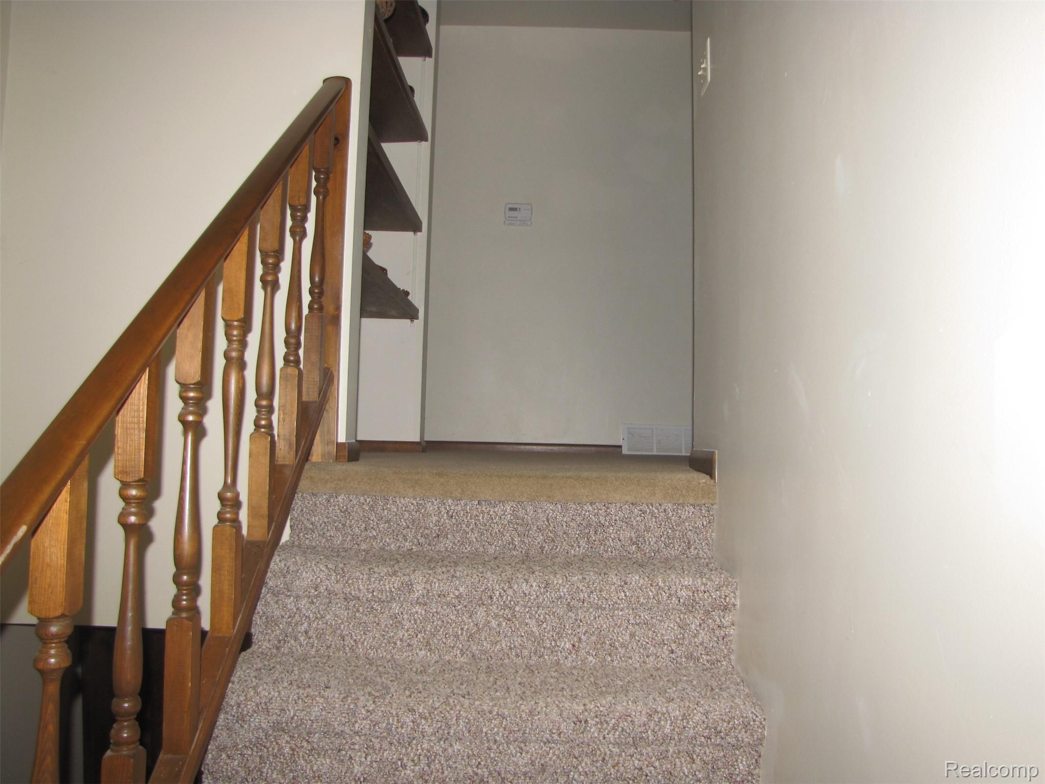 1576 Pine Knoll Lane