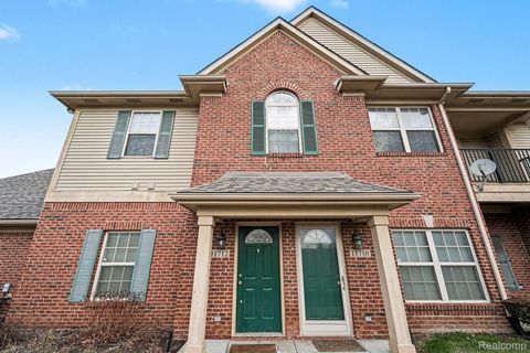 11712 Farmington Road Livonia City MI 48150