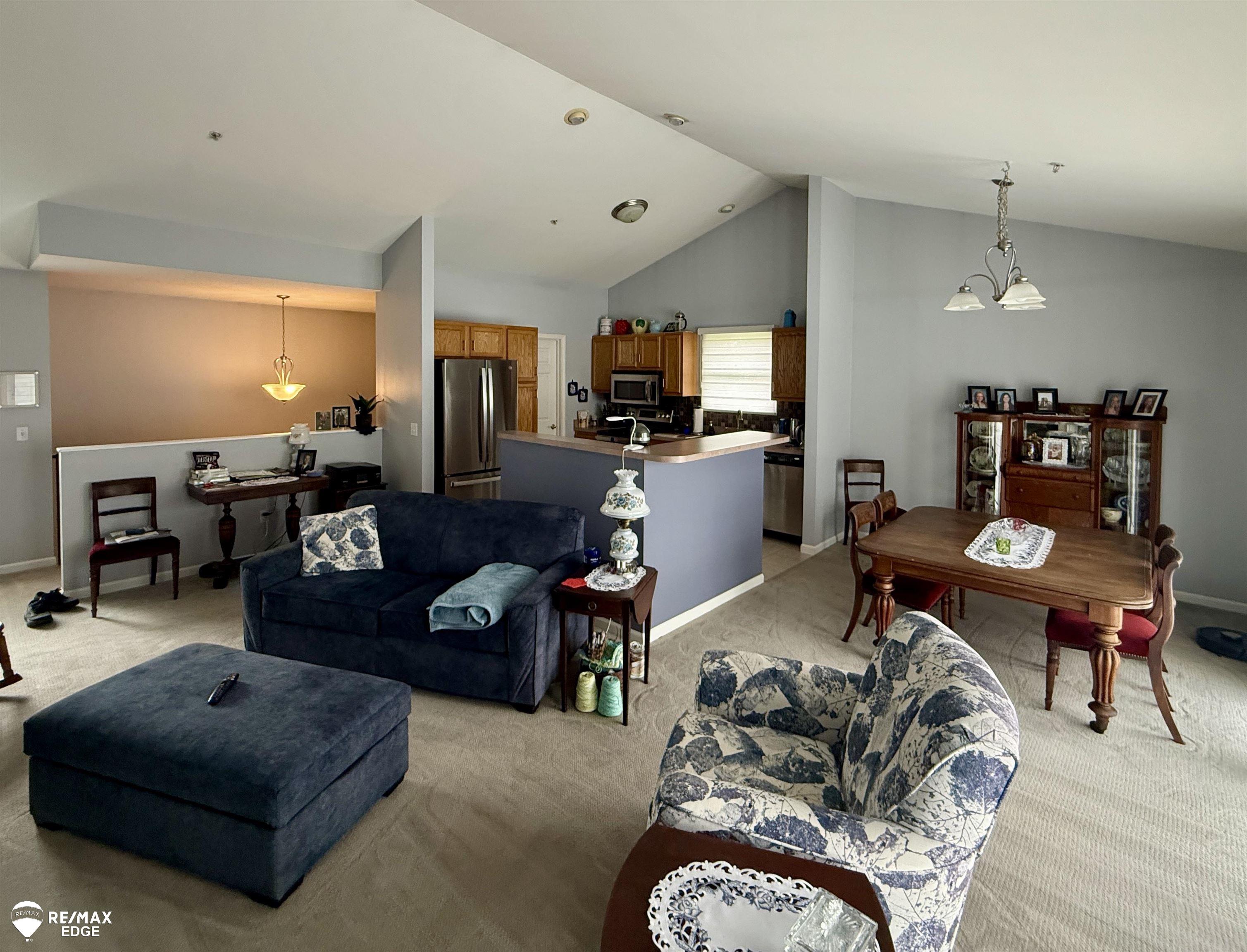 2131 Carriage Hill Circle