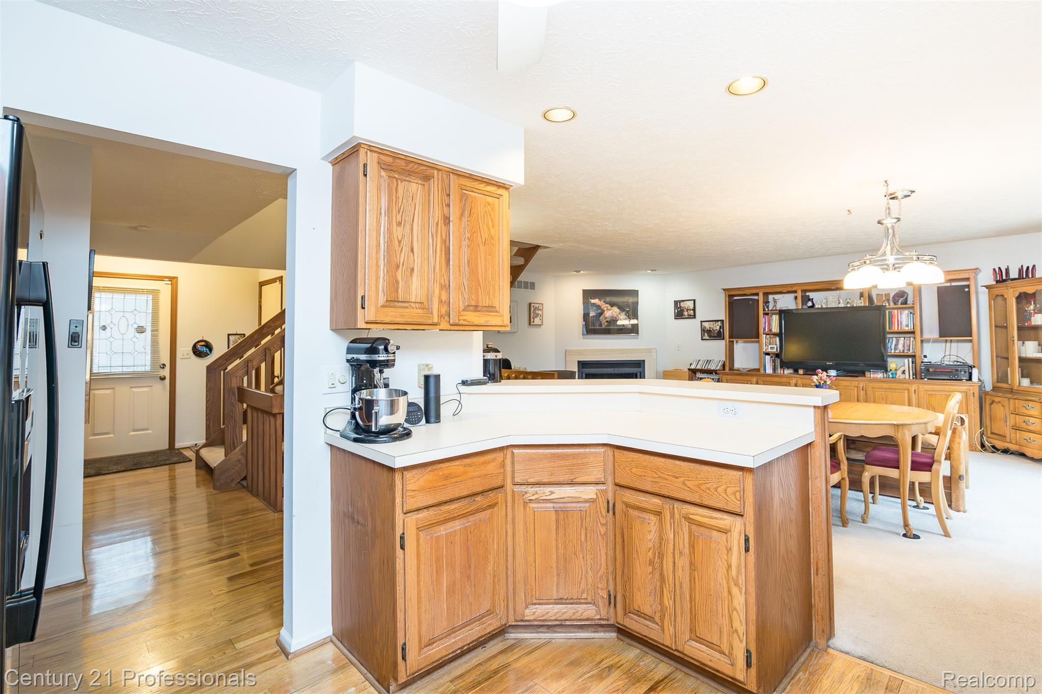 5081 Timberway Trail