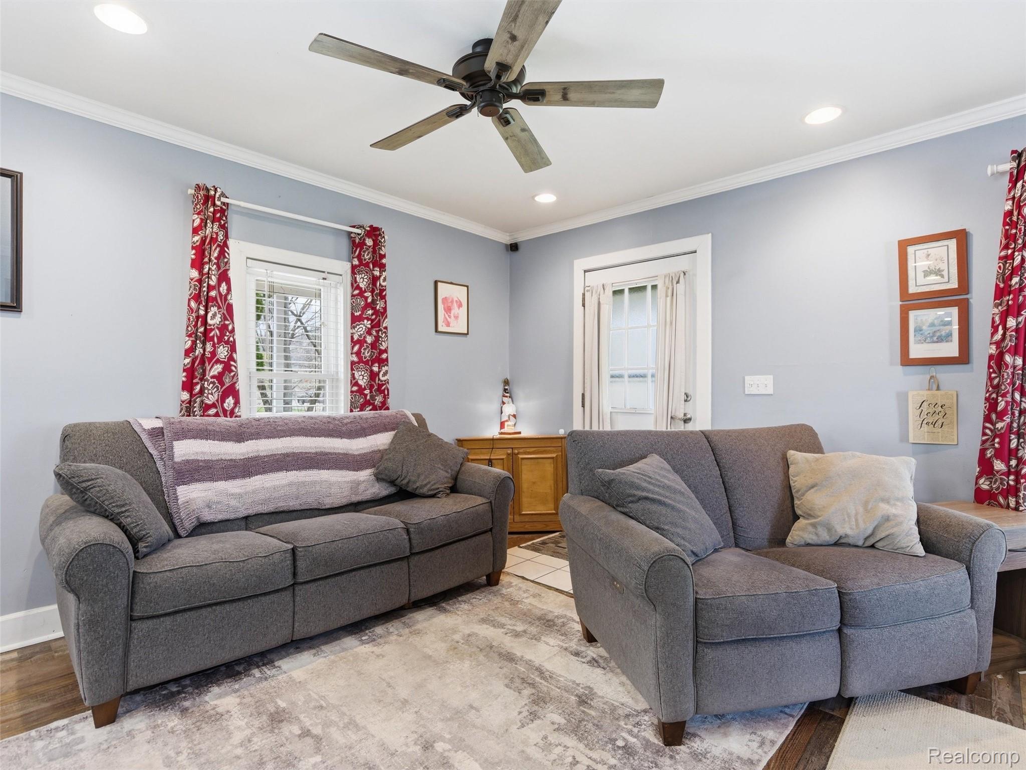 4615 Homesite Drive