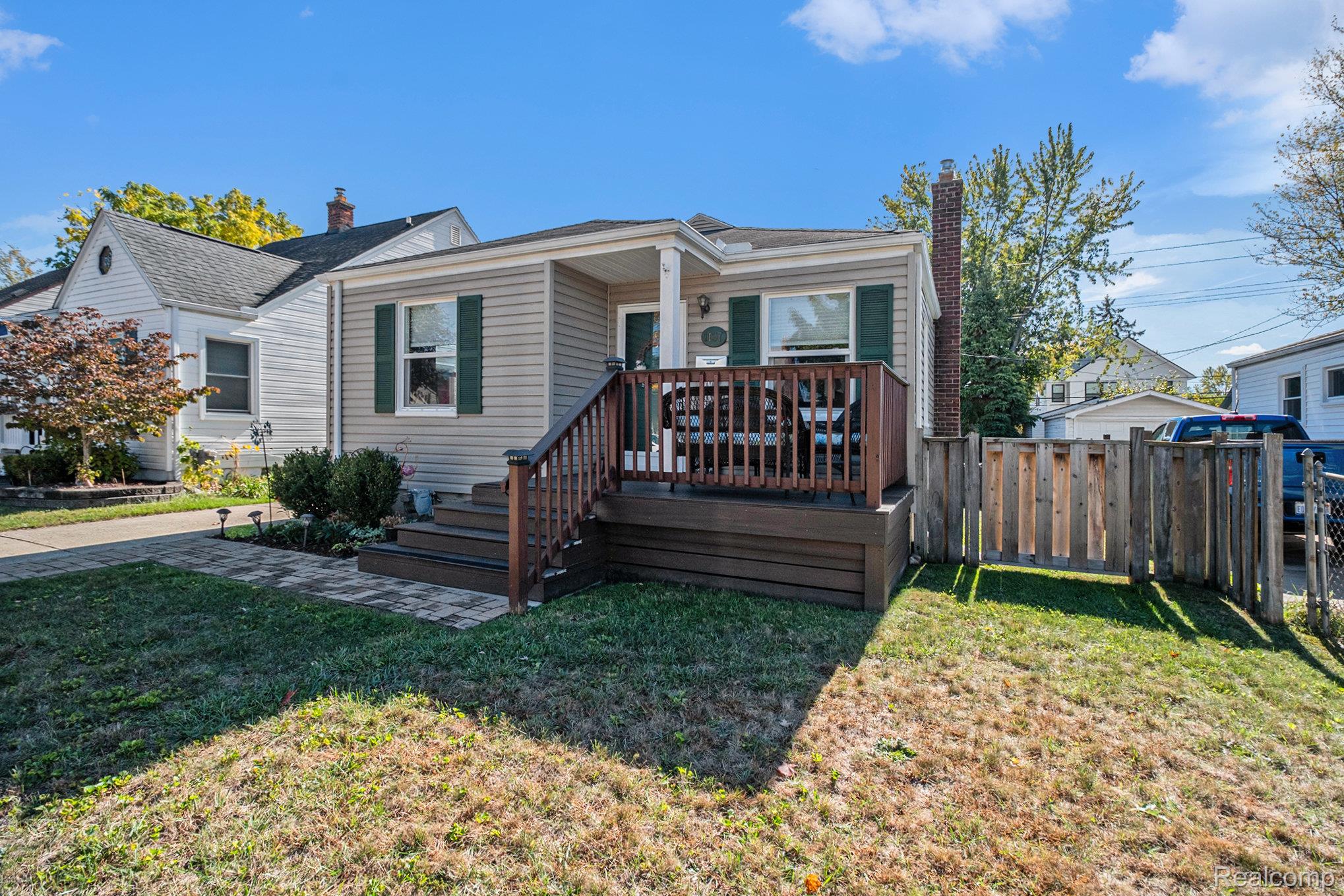 1197 Columbia Rd Road