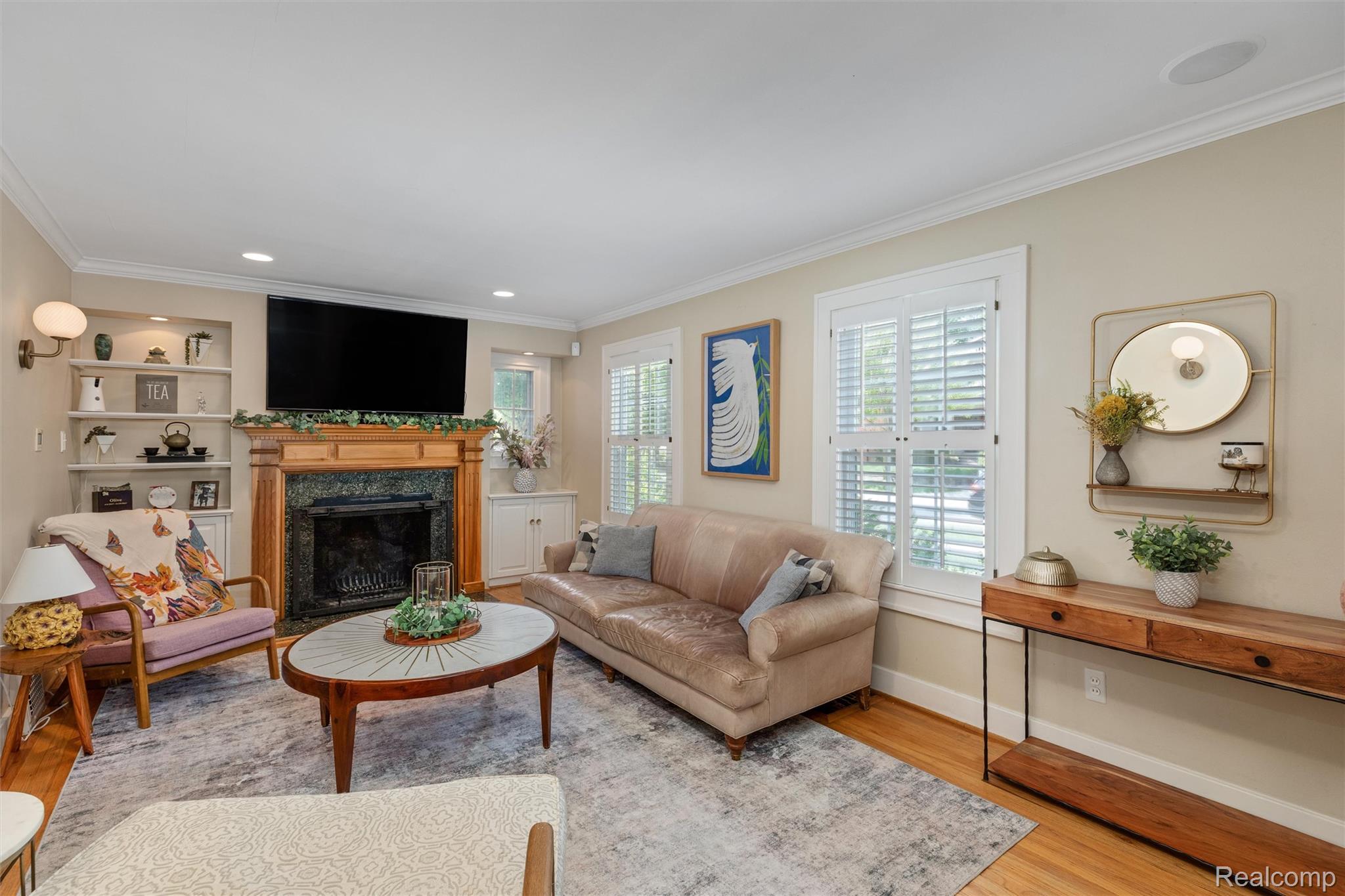 1208 Villa Road