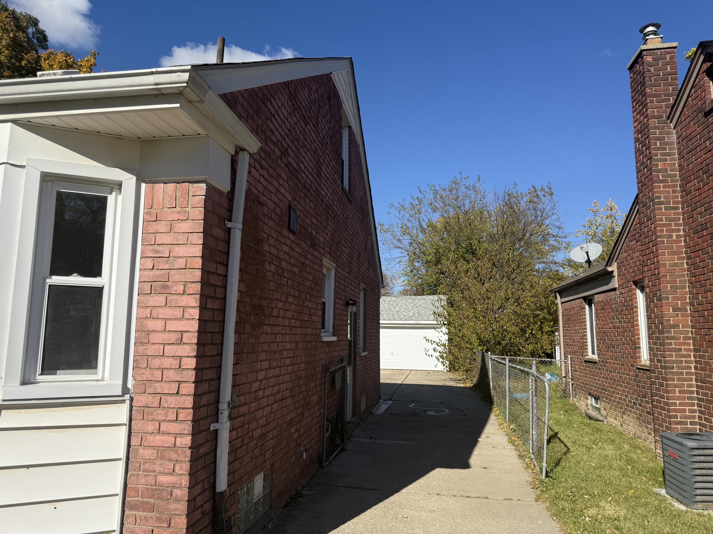 16767 Lincoln Avenue