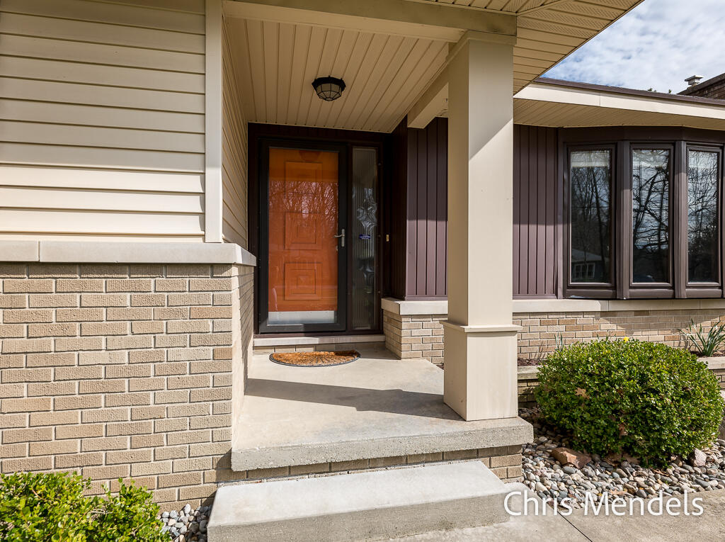 313 Robbins Road