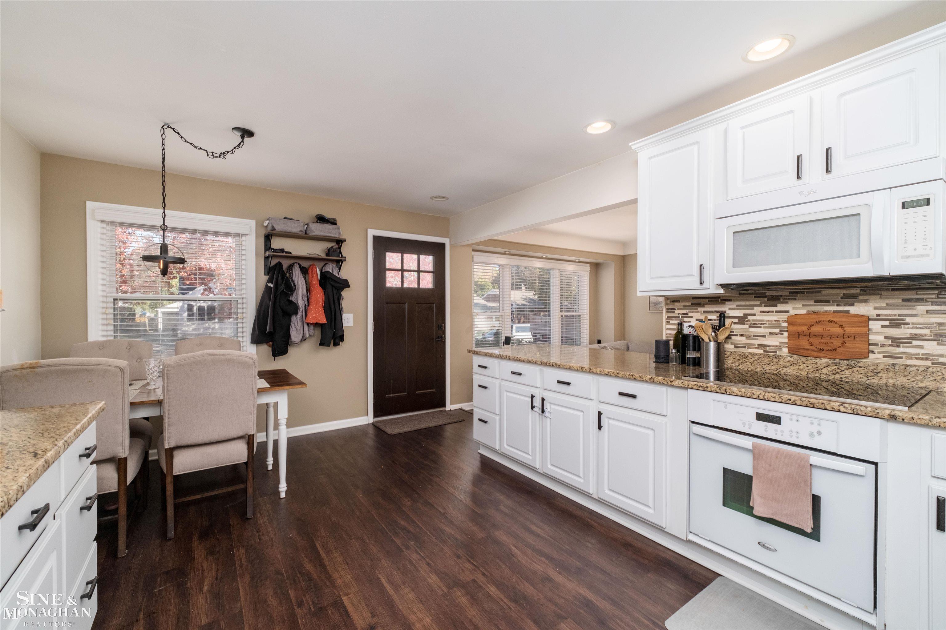 2010 E Hudson Avenue