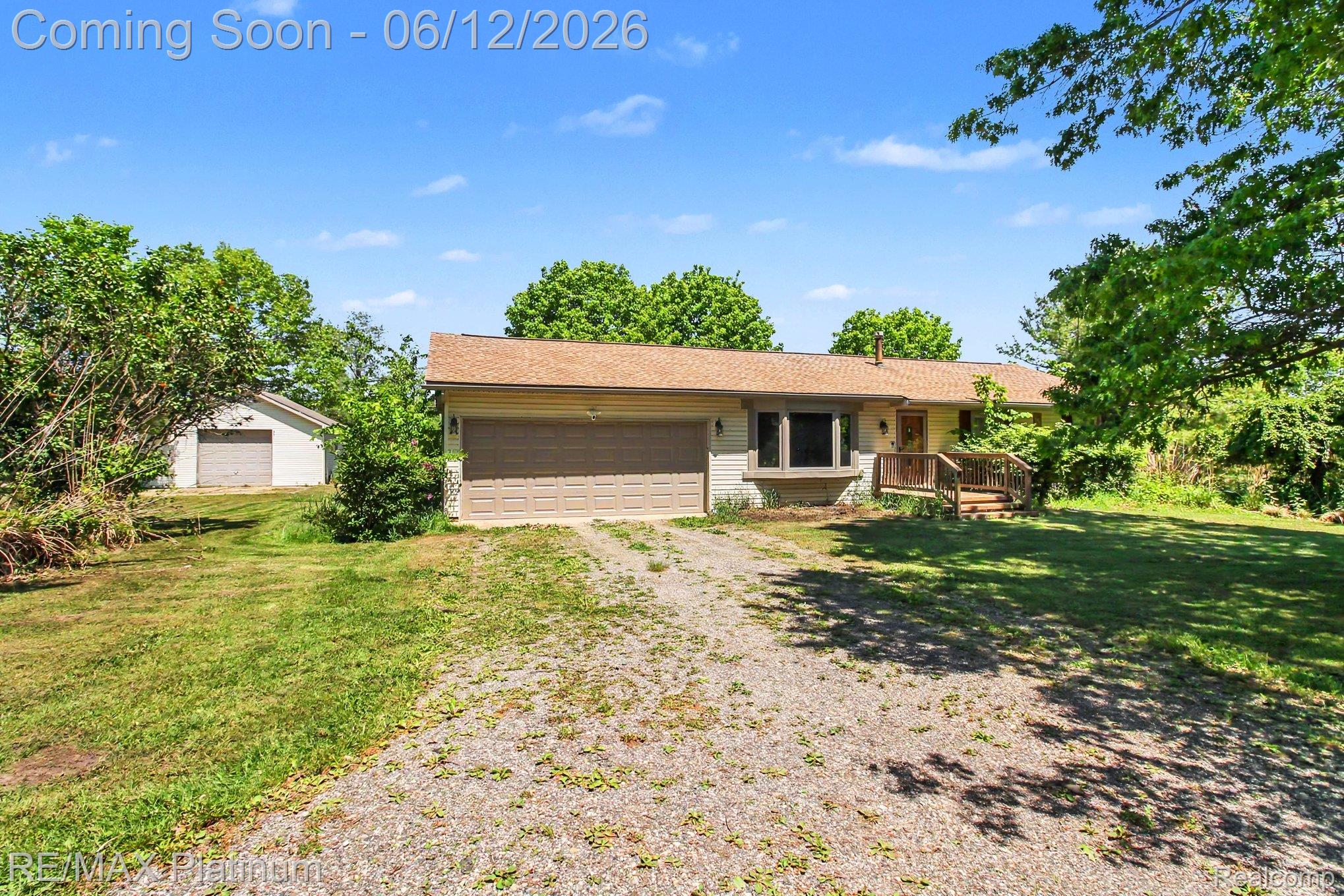 2647 Curdy Road