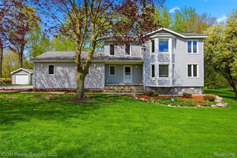 6541 Springfield Lane Springfield Charter Township MI 48346