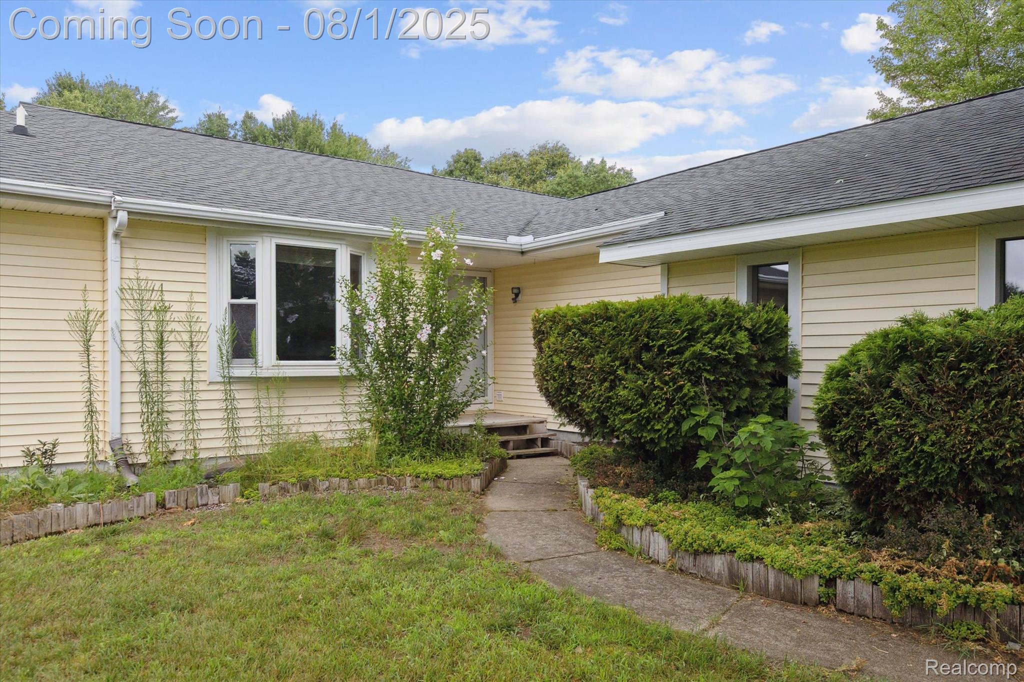 1355 E Sawdust Corners Road