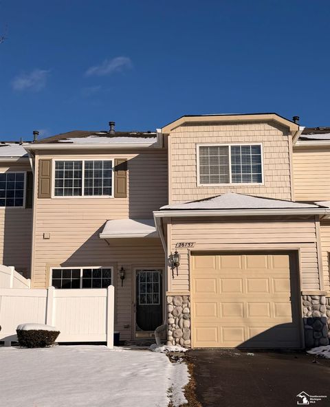 26757 Kirkway Circle Woodhaven City MI 48183