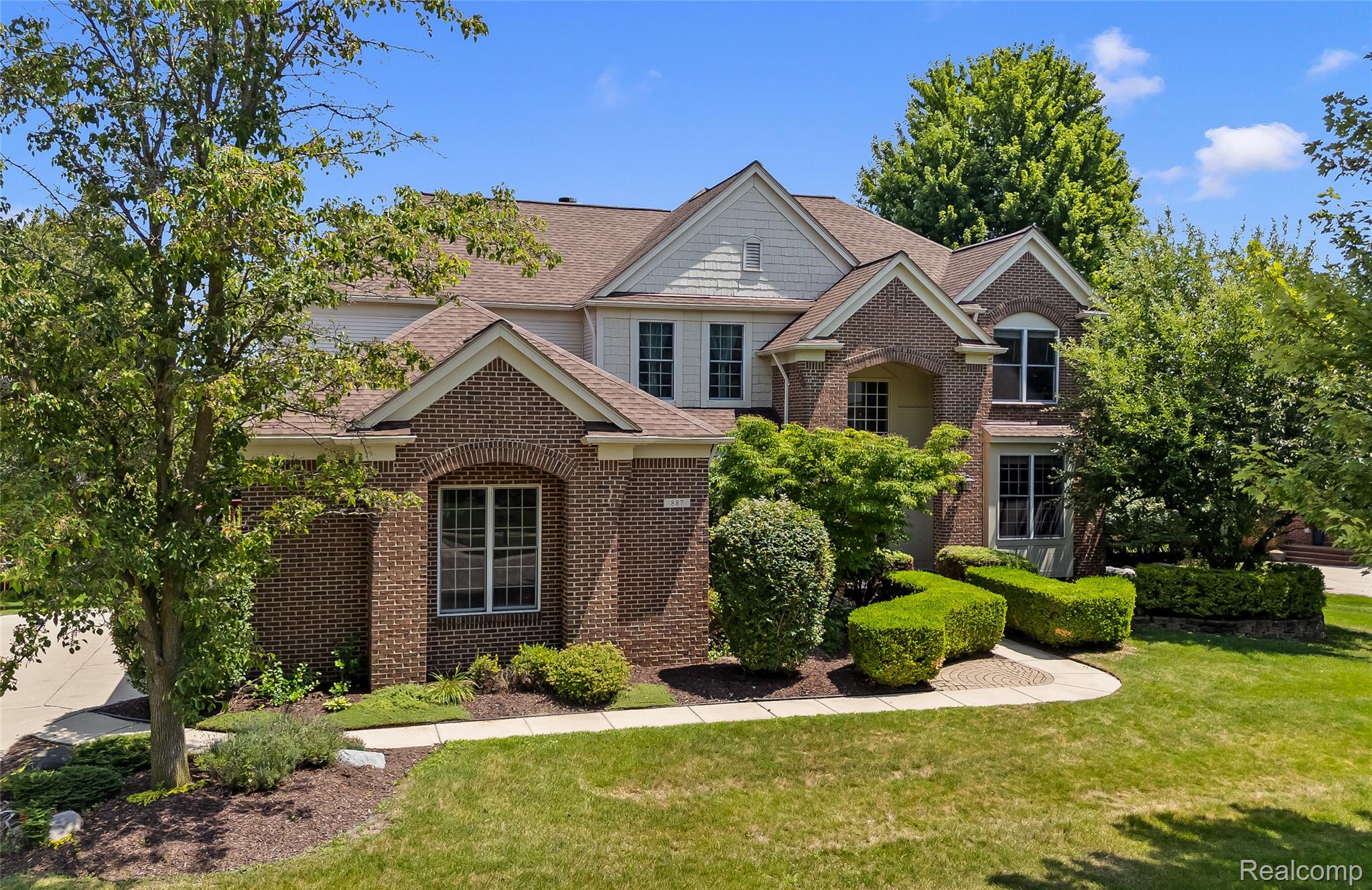 887 Loggers Circle