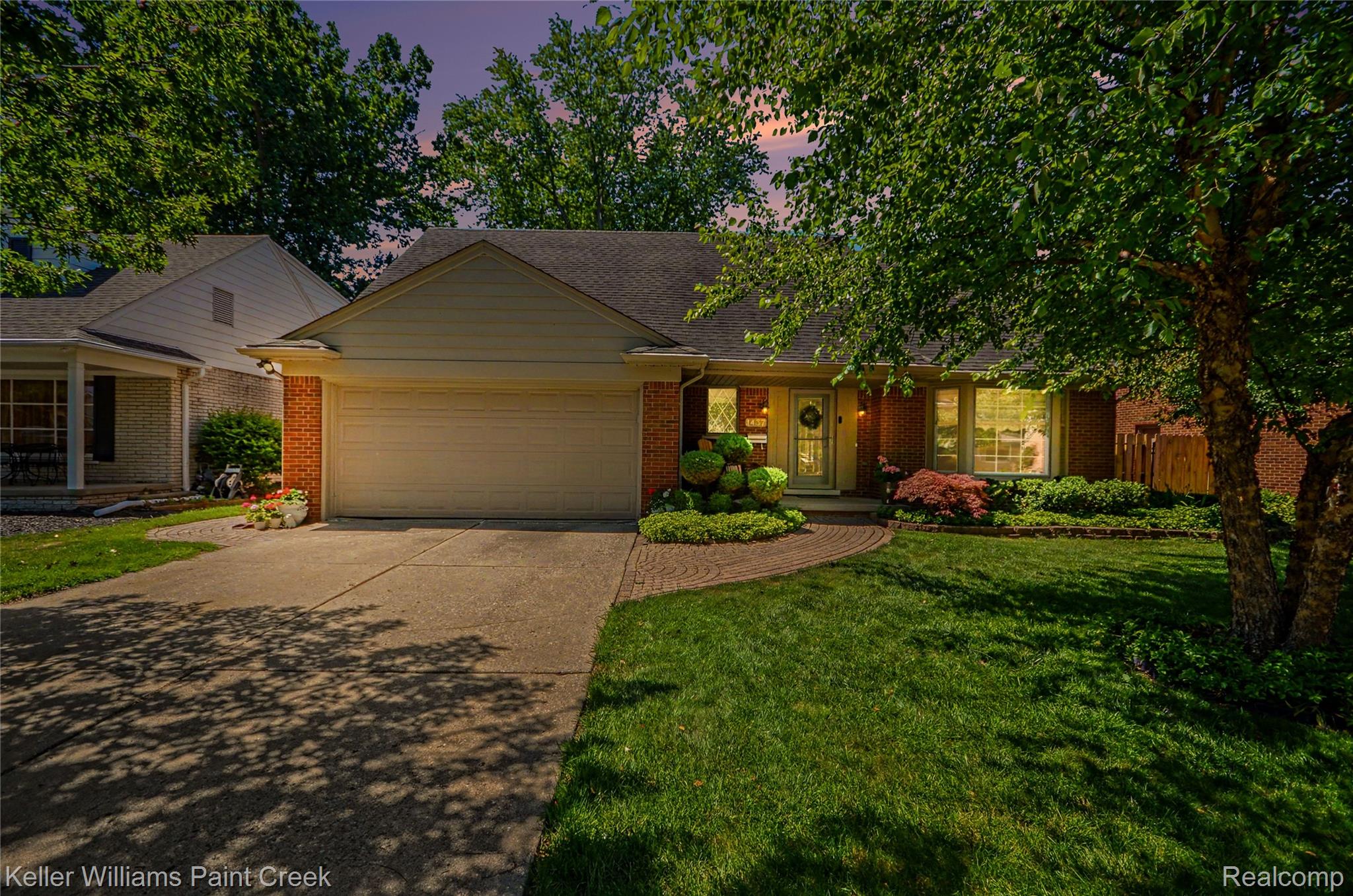 1437 Blairmoor Court