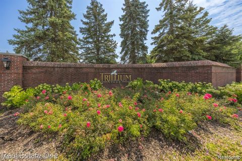 3101 Cameron Circle Walled Lake City MI 48390