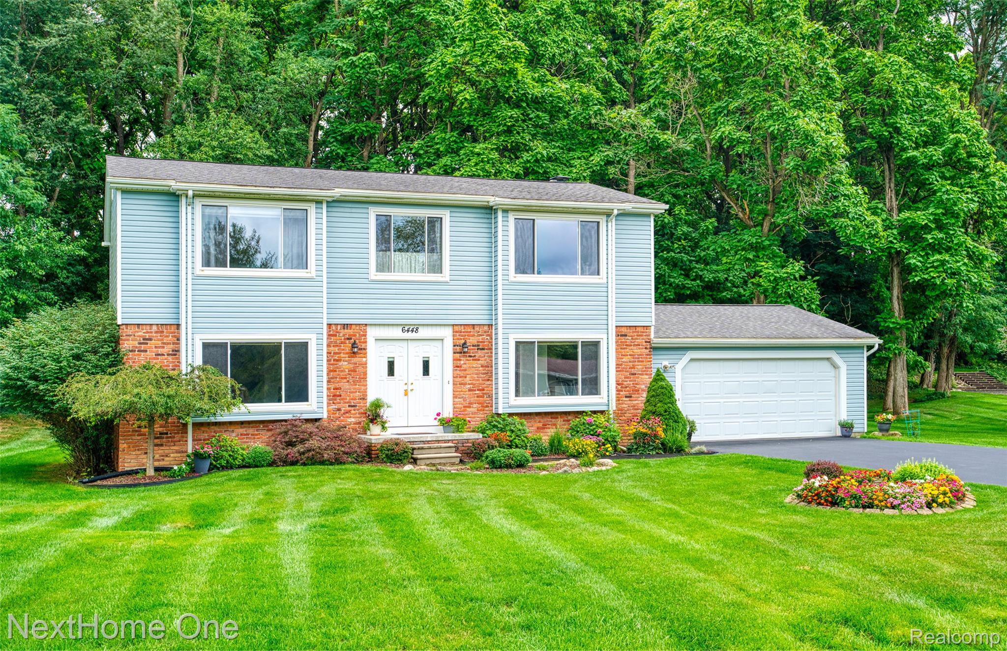6448 Grand Circle Drive