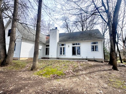 A home in LitchfieldCity_Hillsdale