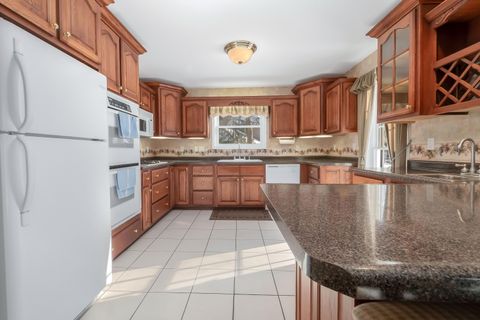 A home in LitchfieldCity_Hillsdale