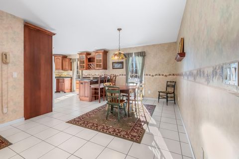 A home in LitchfieldCity_Hillsdale