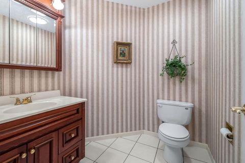 A home in LitchfieldCity_Hillsdale