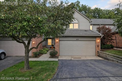 852 Woodridge Hills Drive Brighton City MI 48116