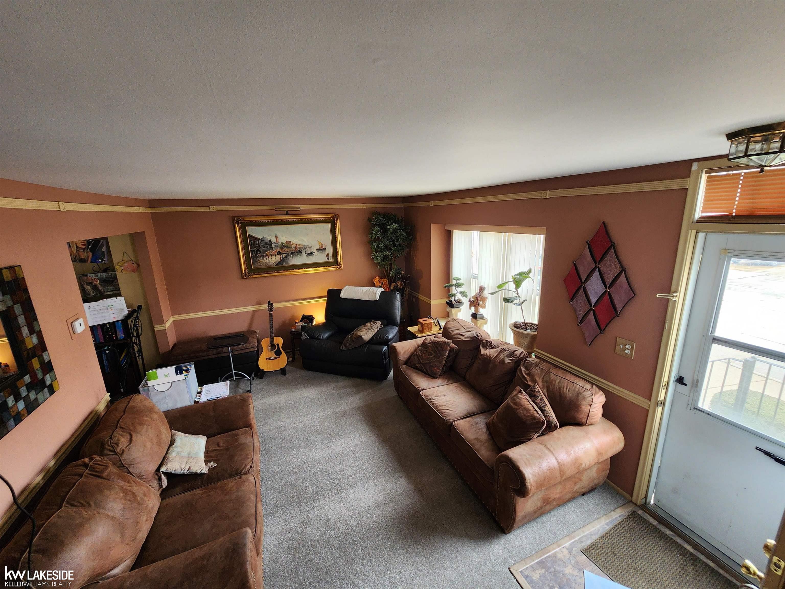 37386 Charter Oaks Boulevard