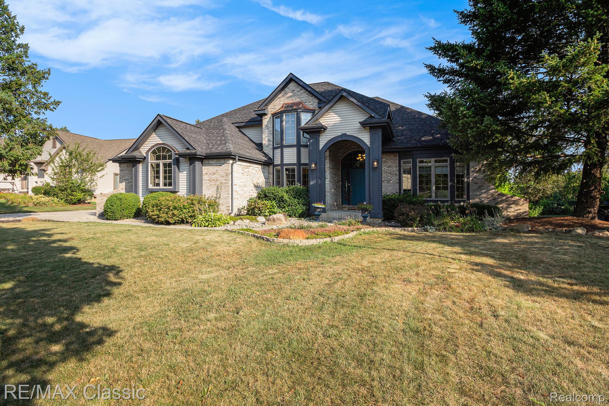 4020 Pine Ridge Court