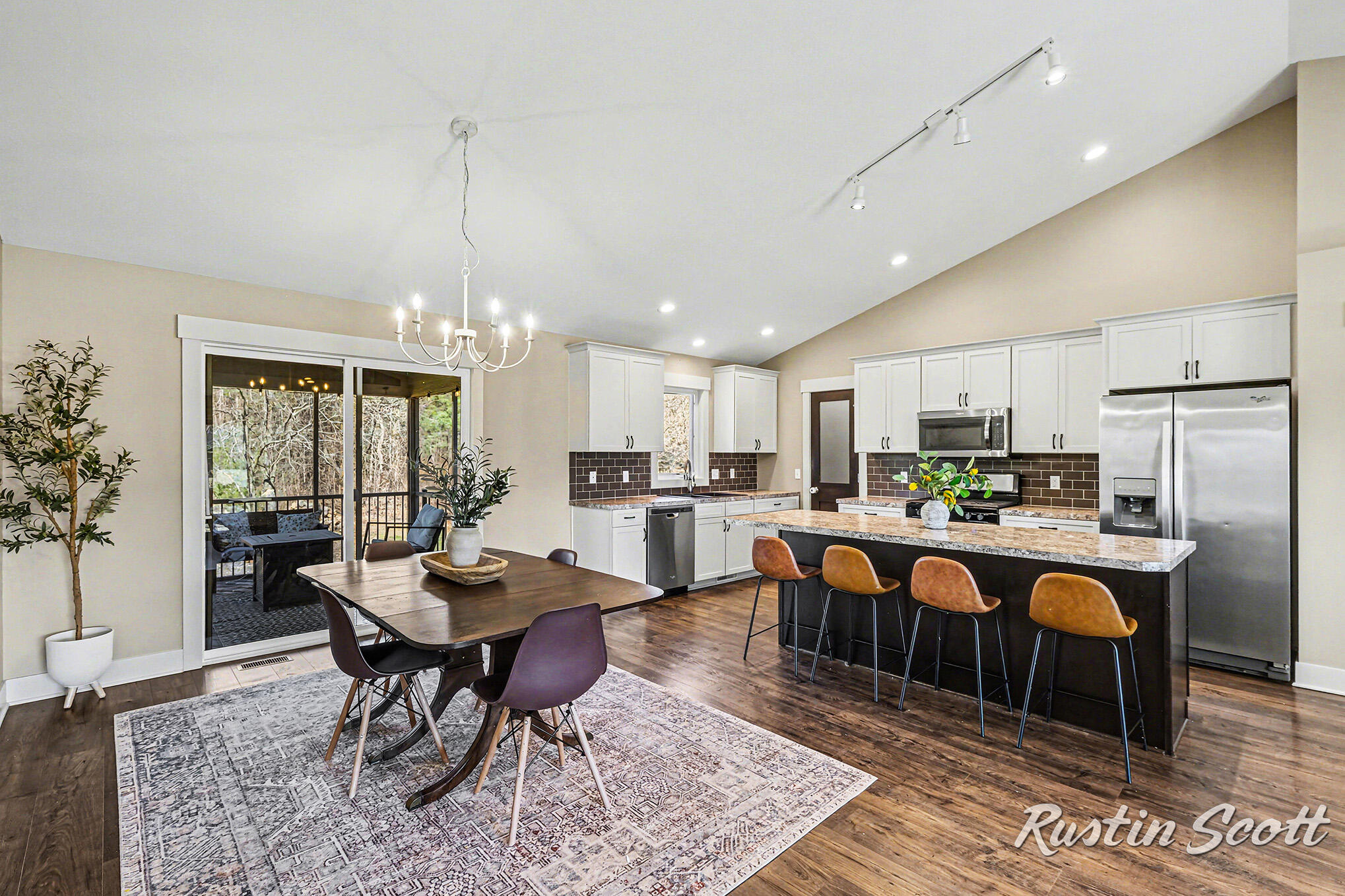 5573 Stanton Woods Drive