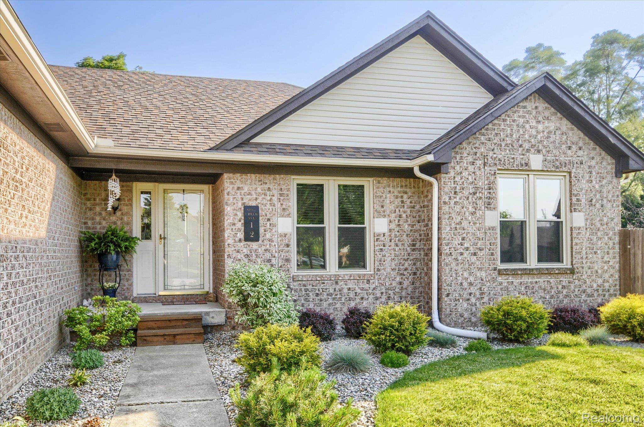 12 Mill Creek Avenue