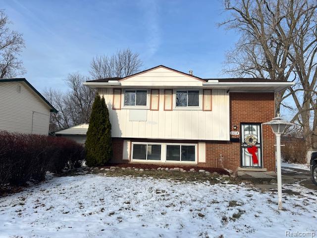 26210 Carlysle Street