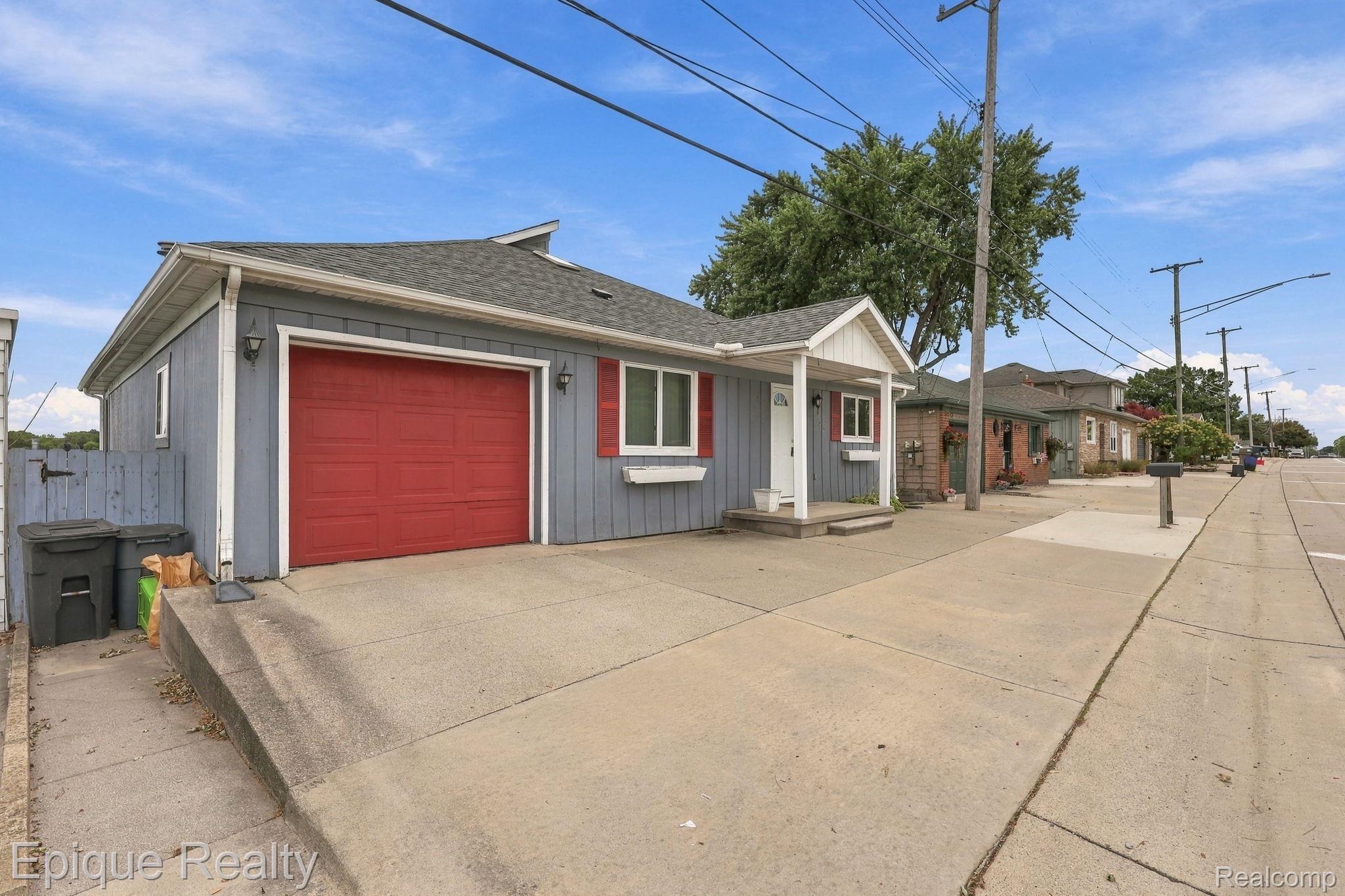 109 Gratiot Boulevard