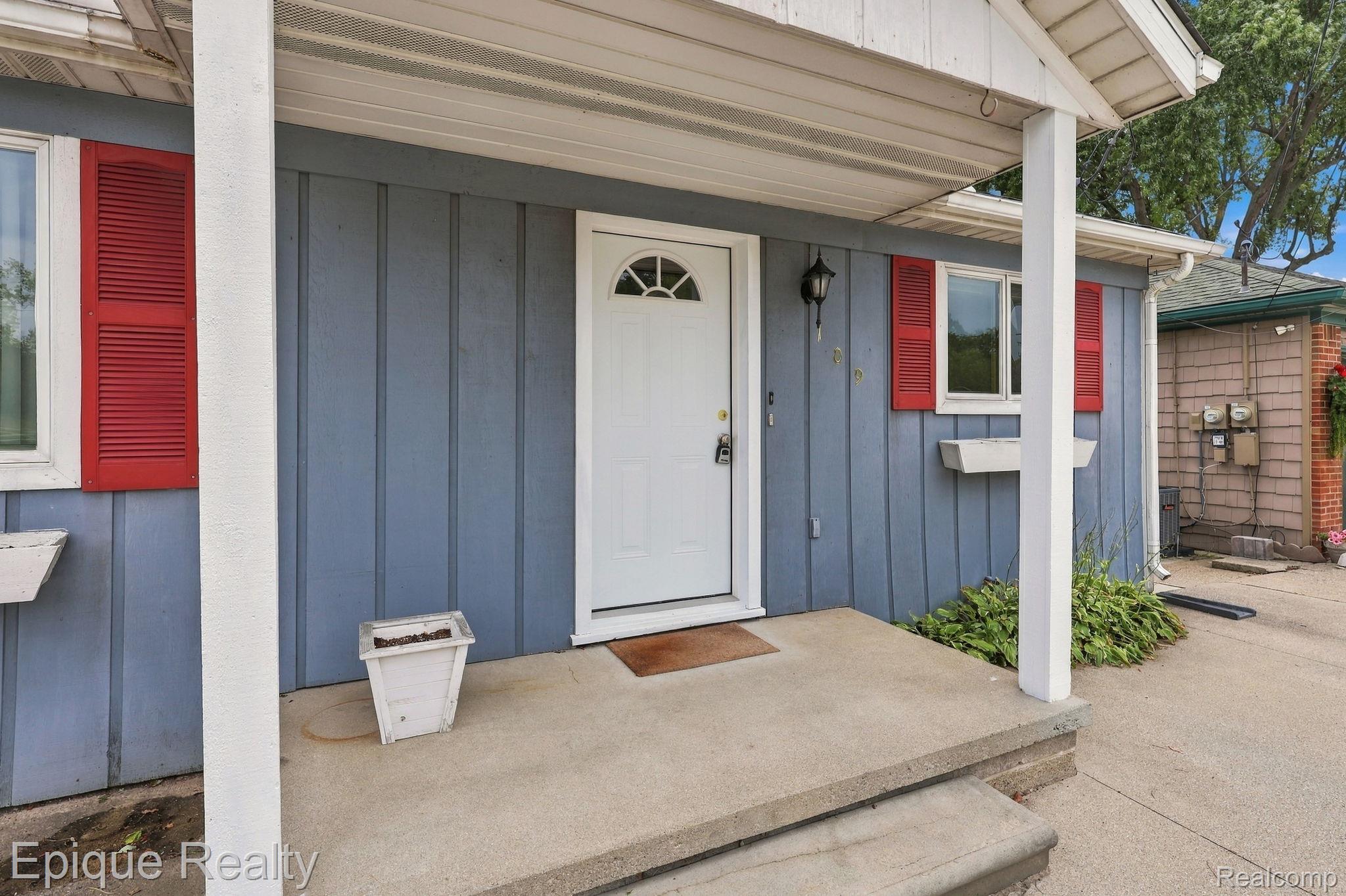 109 Gratiot Boulevard