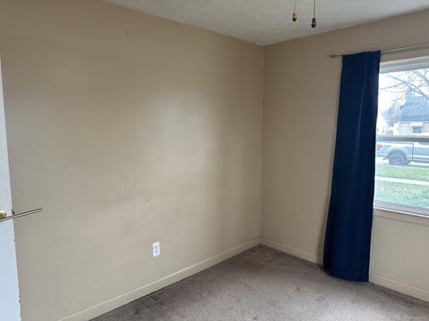 Tiny photo for 22812 ALMOND Avenue, Eastpointe City, MI 48021 (MLS # 58050203236)