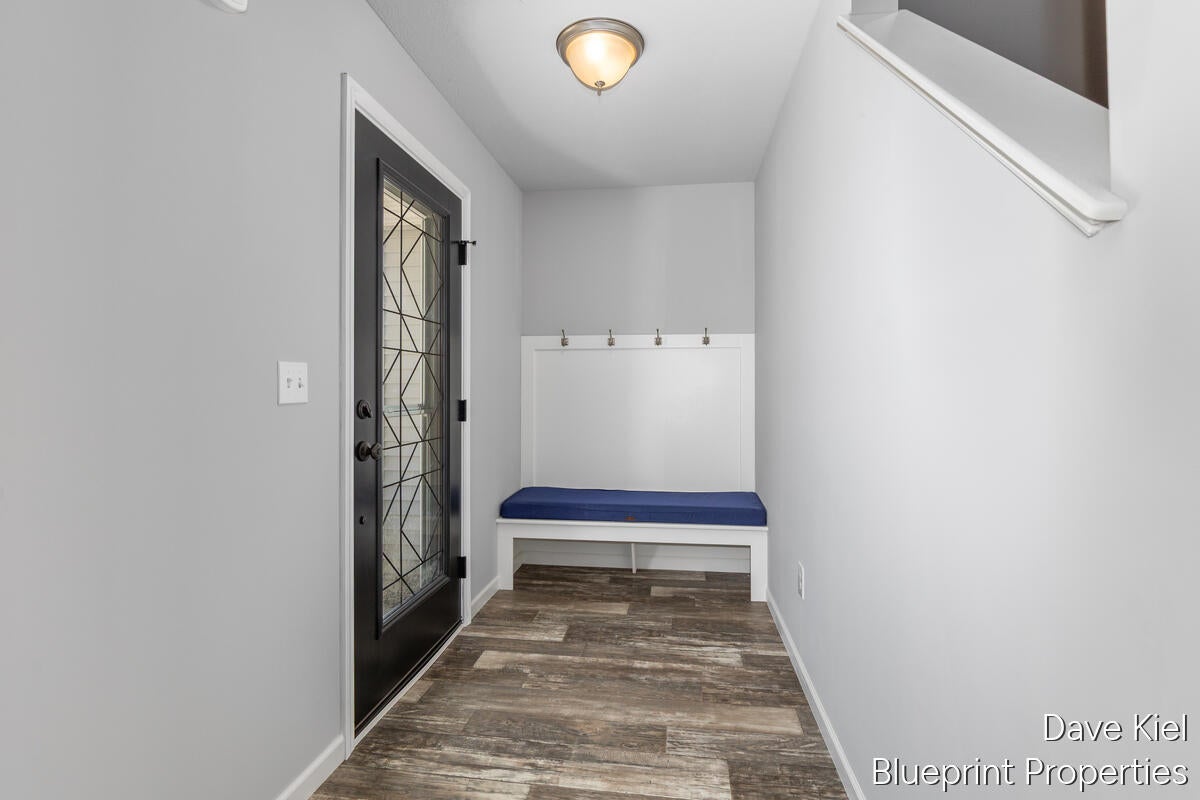 445 Oak View Drive