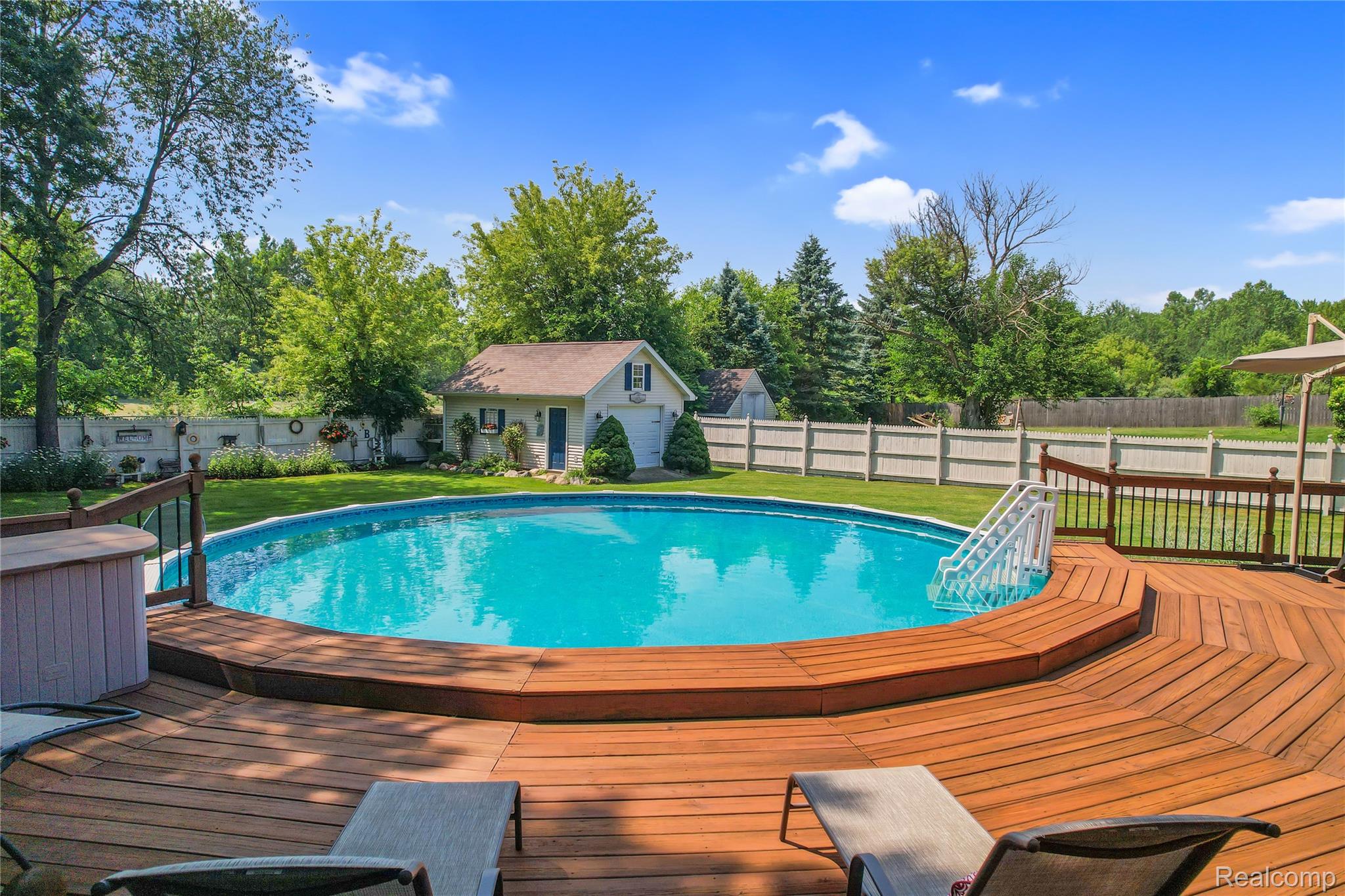 8351 Rustic Trail