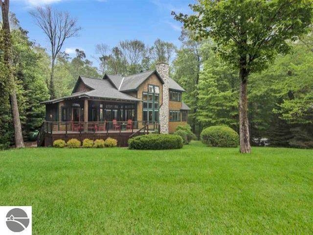 1636 Ness Road