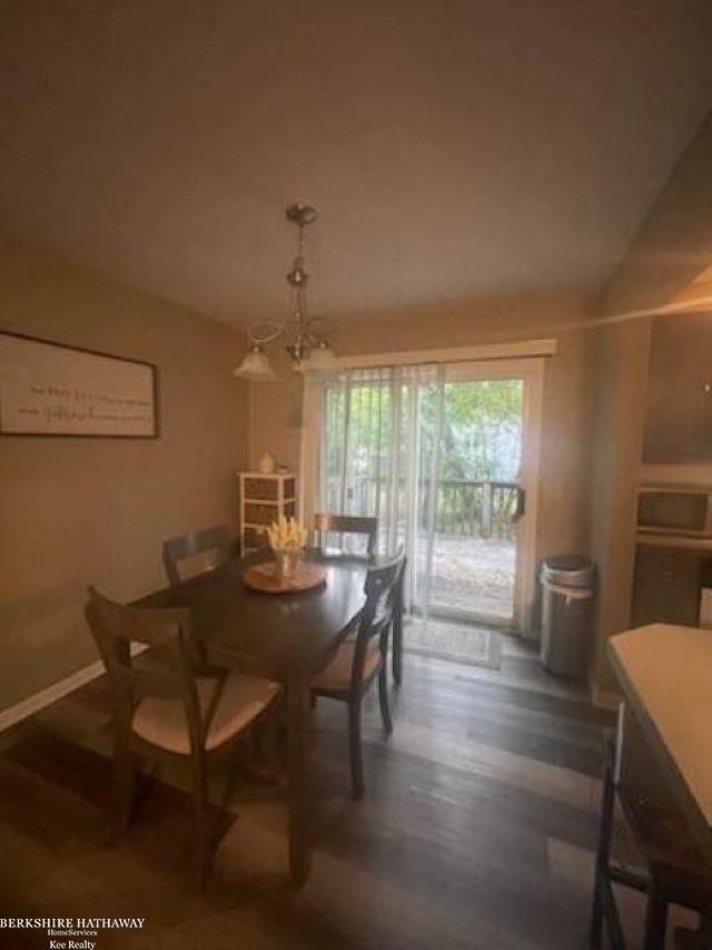 1512 E Gaylord Street