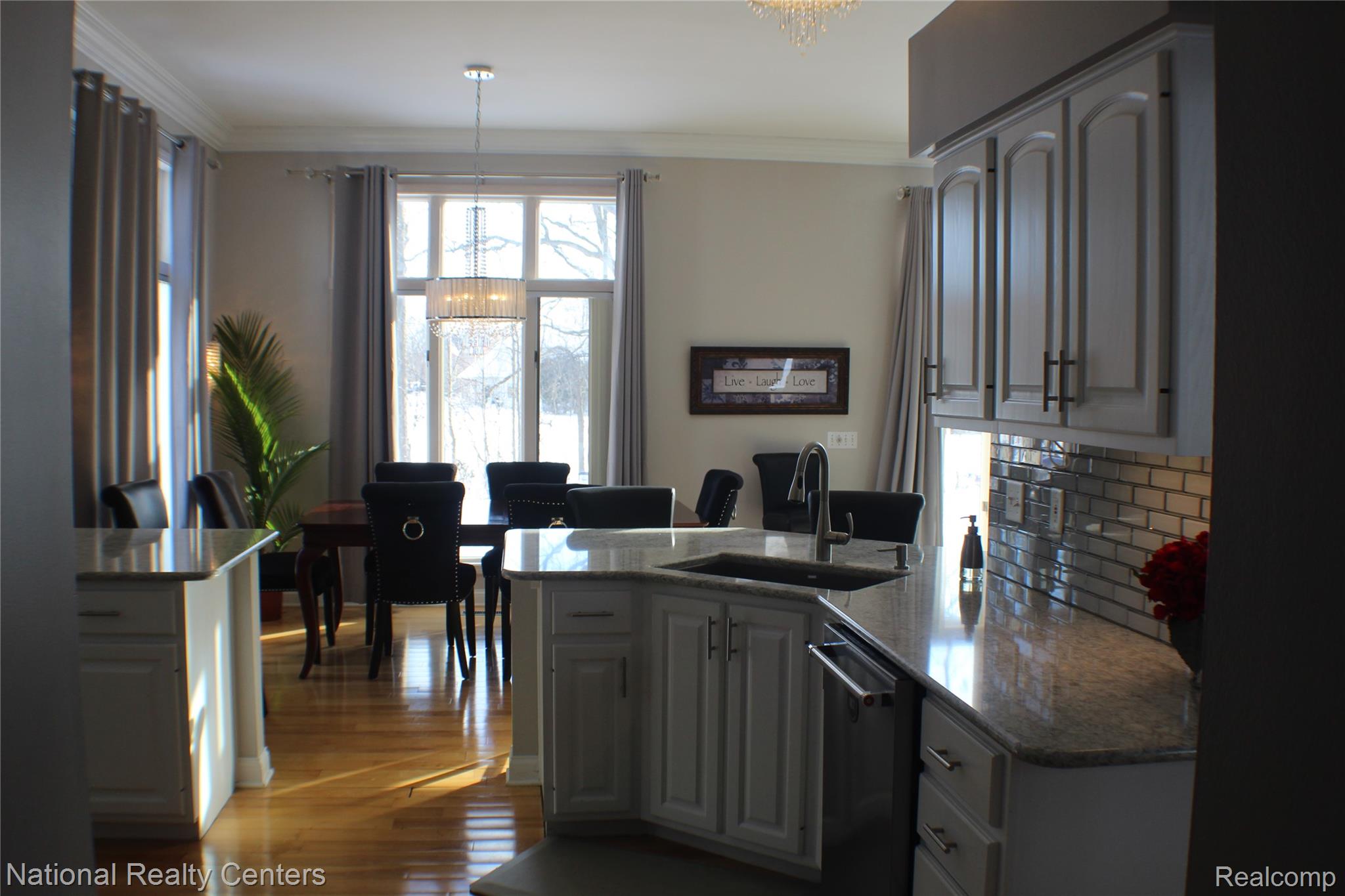 10146 Aberdeen Drive