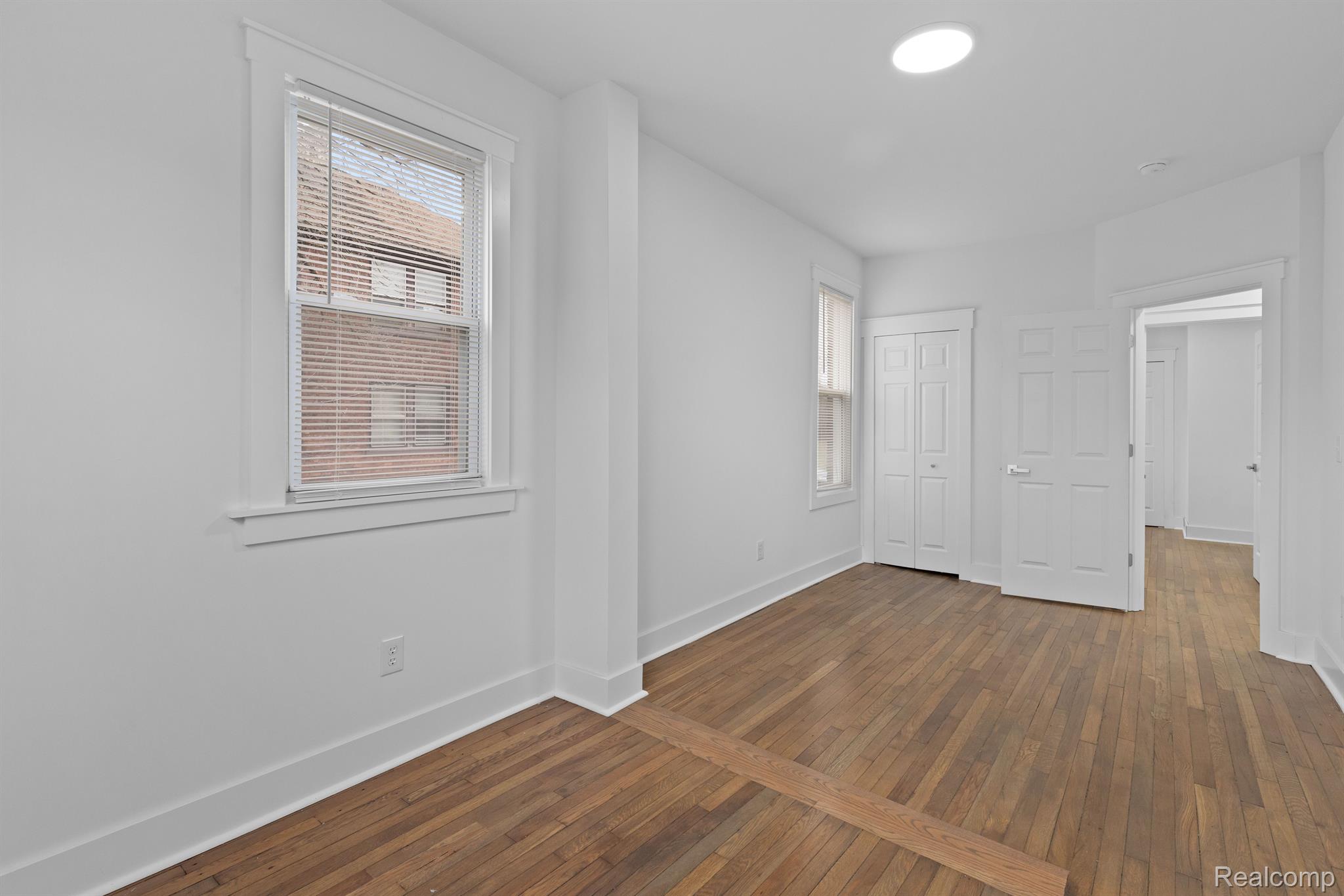 Detroit City, Michigan 48206, United States, 2 Bedrooms Bedrooms, ,1 BathroomBathrooms,Residential,Active,233923