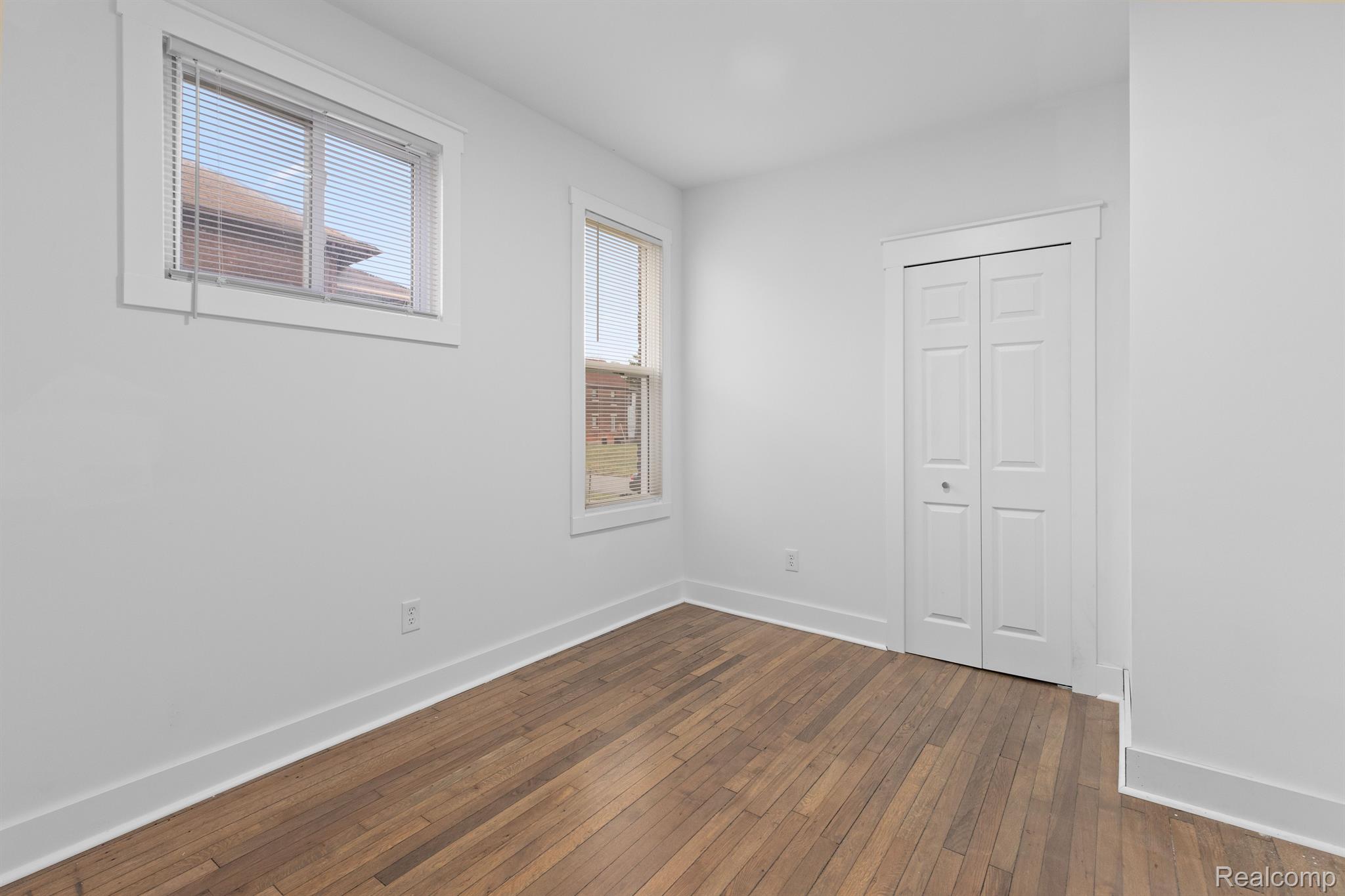 Detroit City, Michigan 48206, United States, 2 Bedrooms Bedrooms, ,1 BathroomBathrooms,Residential,Active,233923