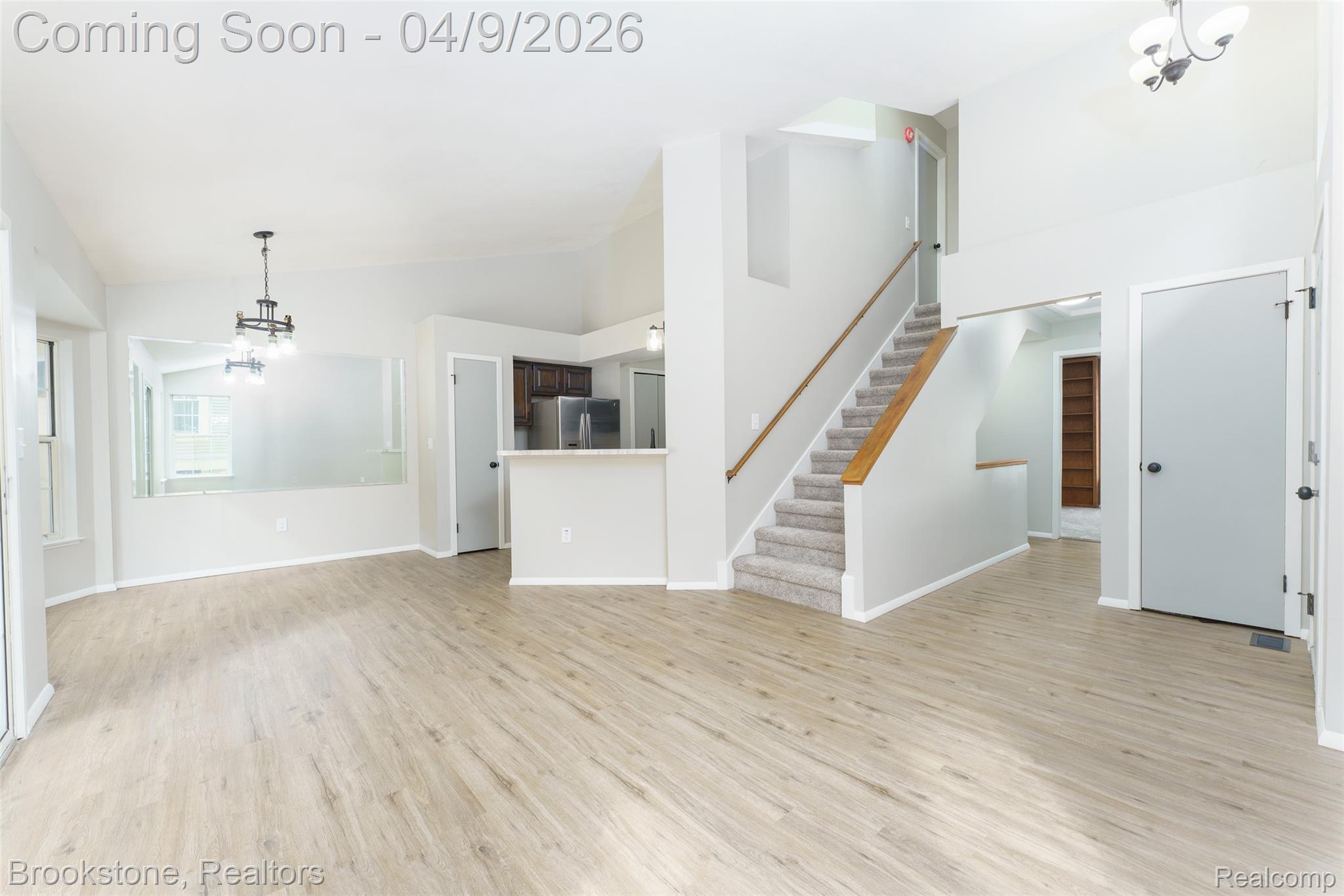 886 Whisperwood Trail