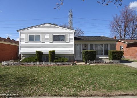 28263 Newport Drive Warren City MI 48088