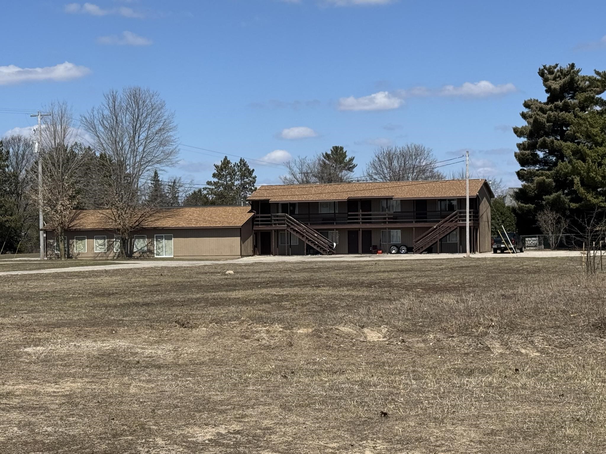 1341 S Lakeshore Drive