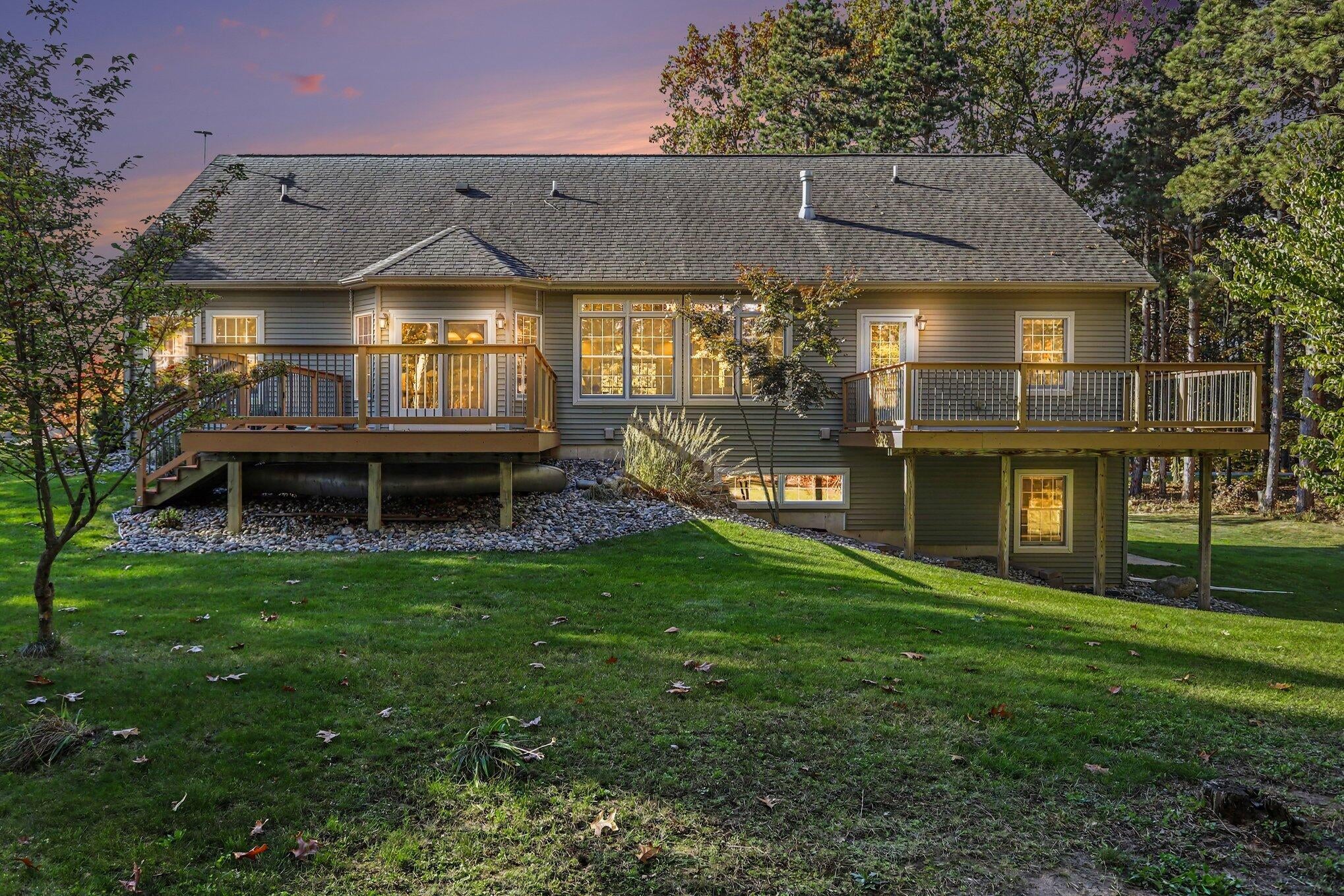 68561 Rose Meadow Lane