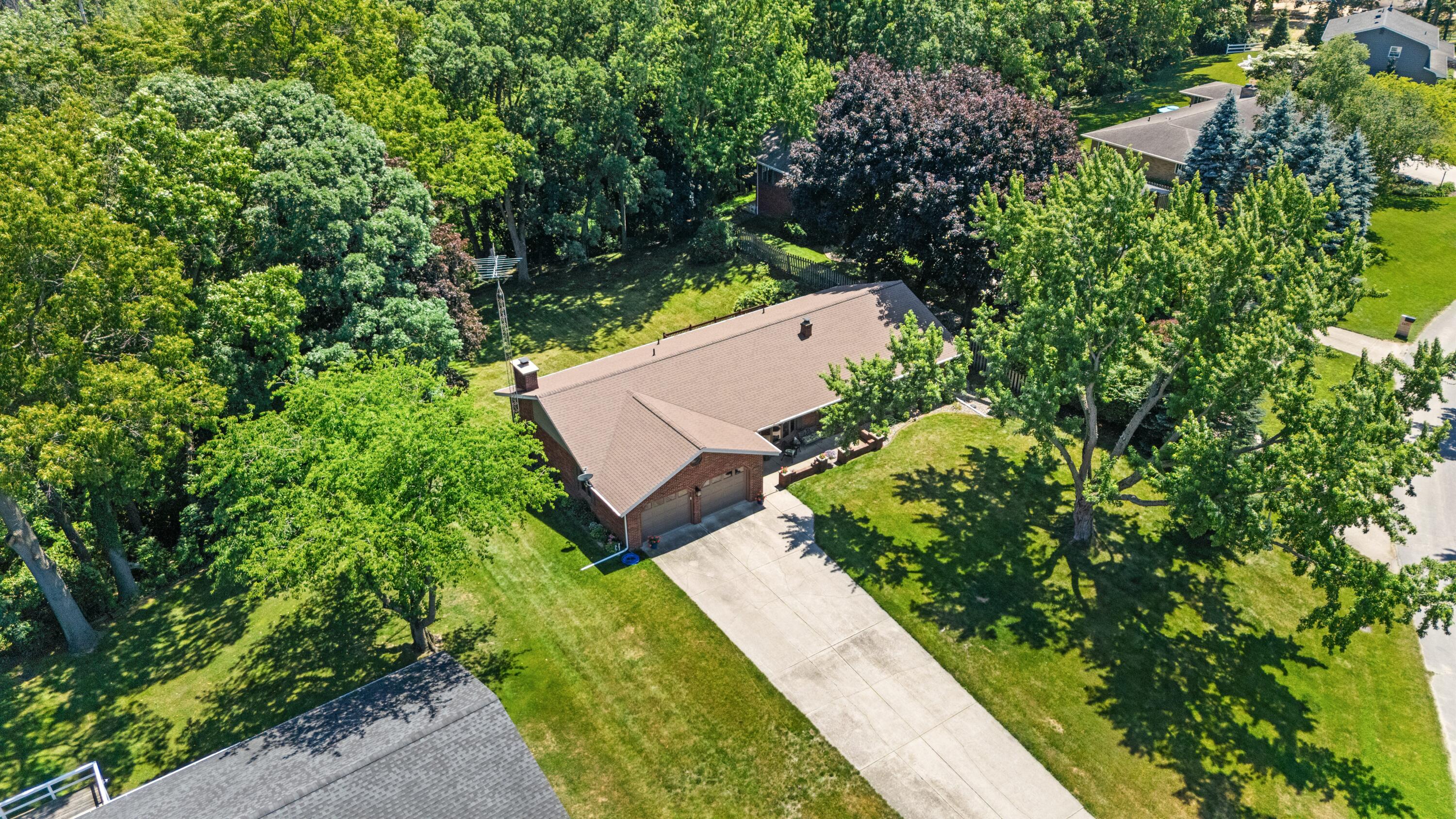 2653 Hillview Lane